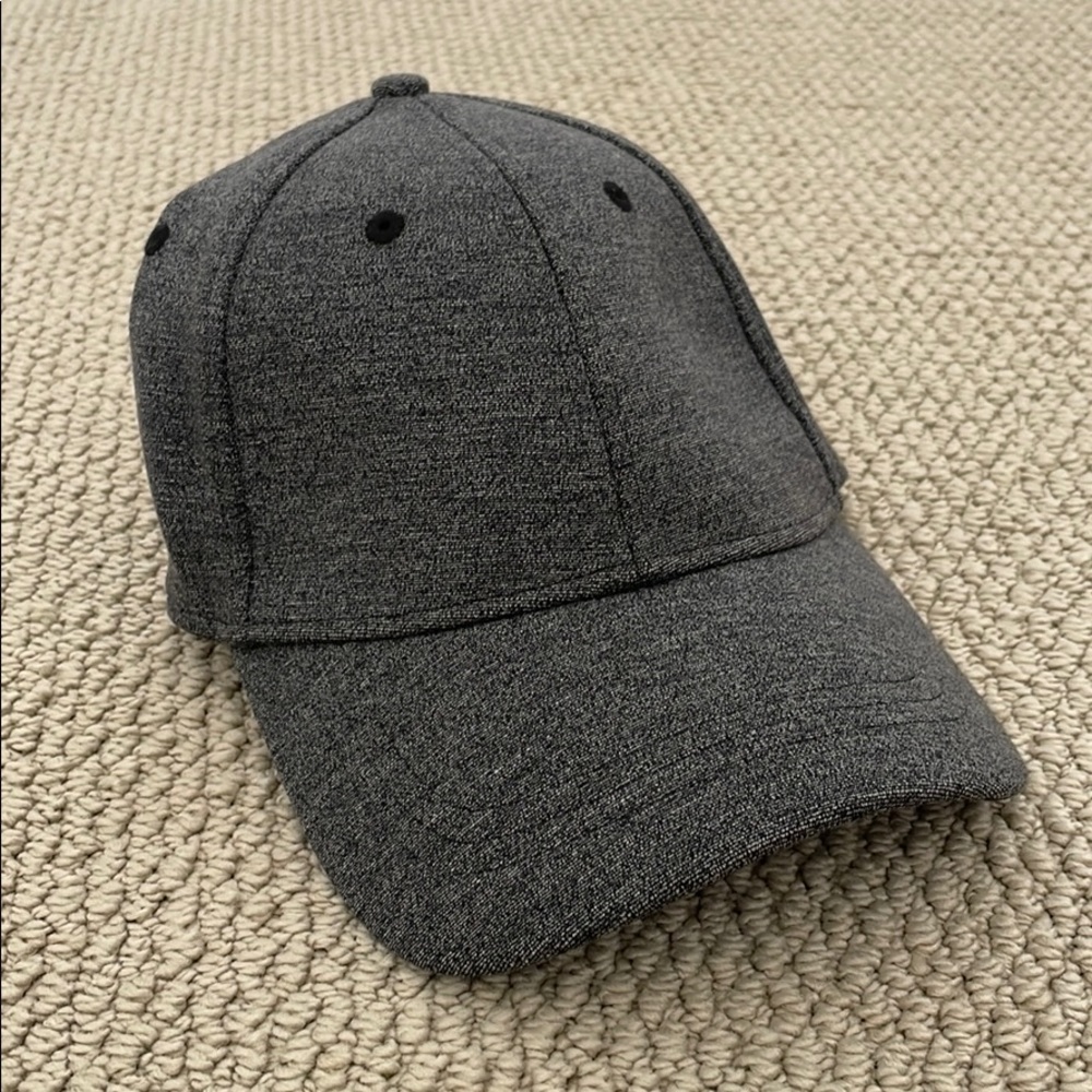 Lululemon Baller Hat in Gray